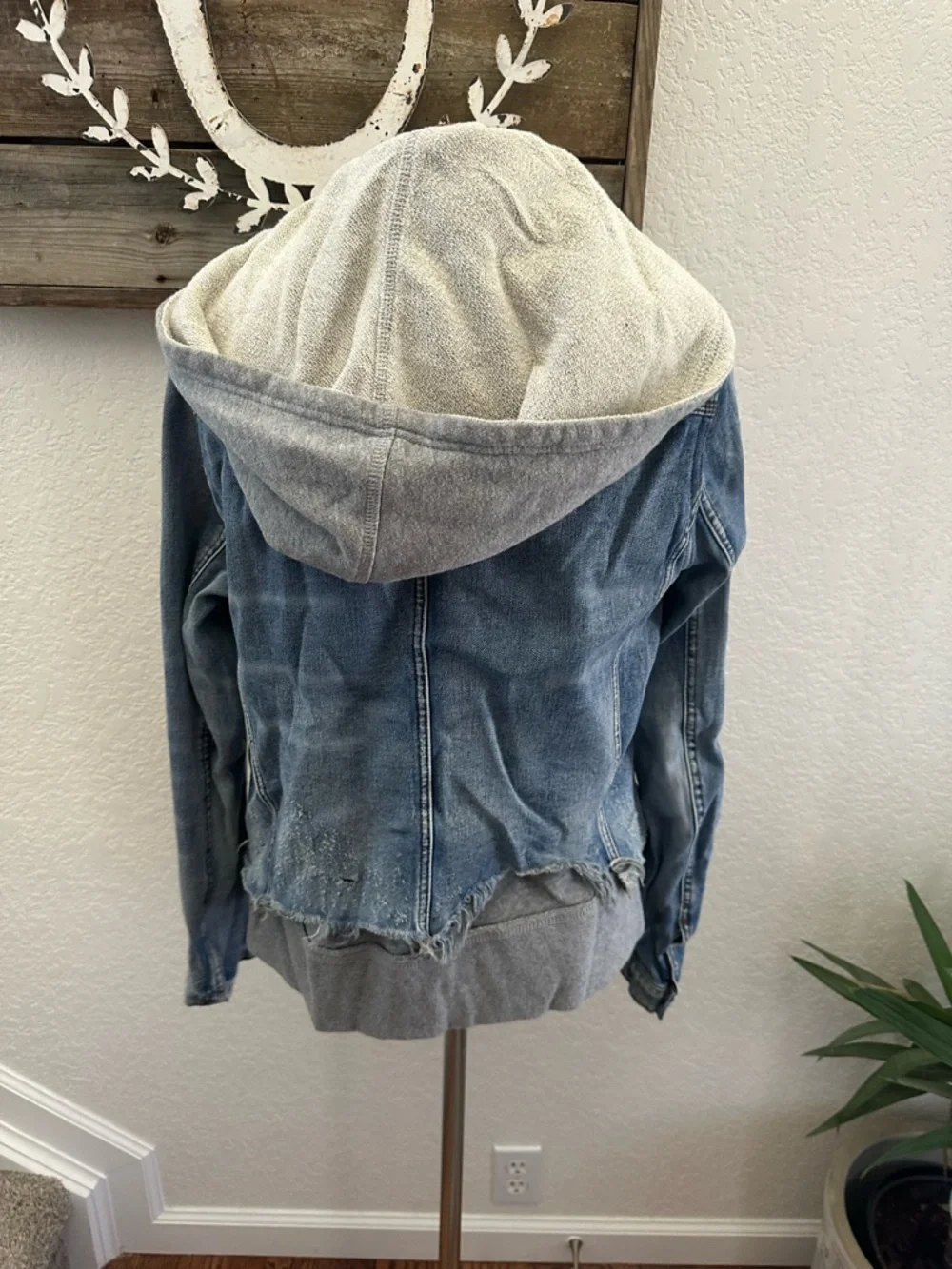 Free People Blue Terry Sweatshirt-Lined Denim Jean Jacket - Women’s size L - Picture 2 of 7